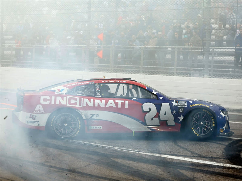 WILLIAM BYRON 2025 CINCINNATI MARTINSVILLE RACED WIN 1:24 ELITE DIECAST