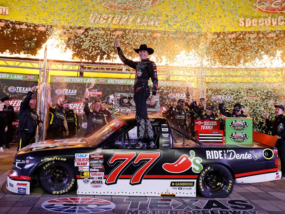 CARSON HOCEVAR 2026 CHILI'S RIDE THE 'DENTE TEXAS RACED-WIN 1:24 ARC DIE-CAST