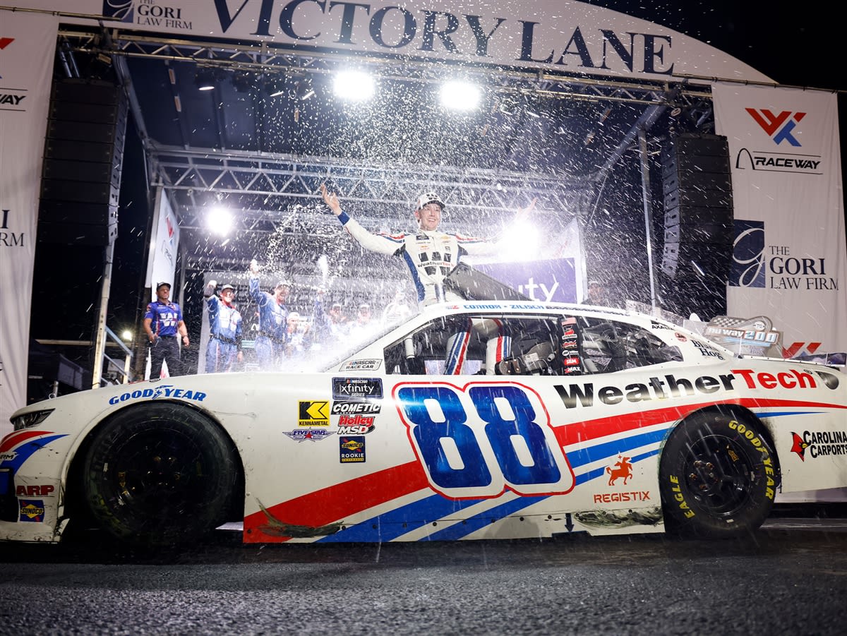 CONNOR ZILISCH 2025 WEATHERTECH WWT RACEWAY RACED WIN 1:24 COLOR CHROME ARC DIECAST