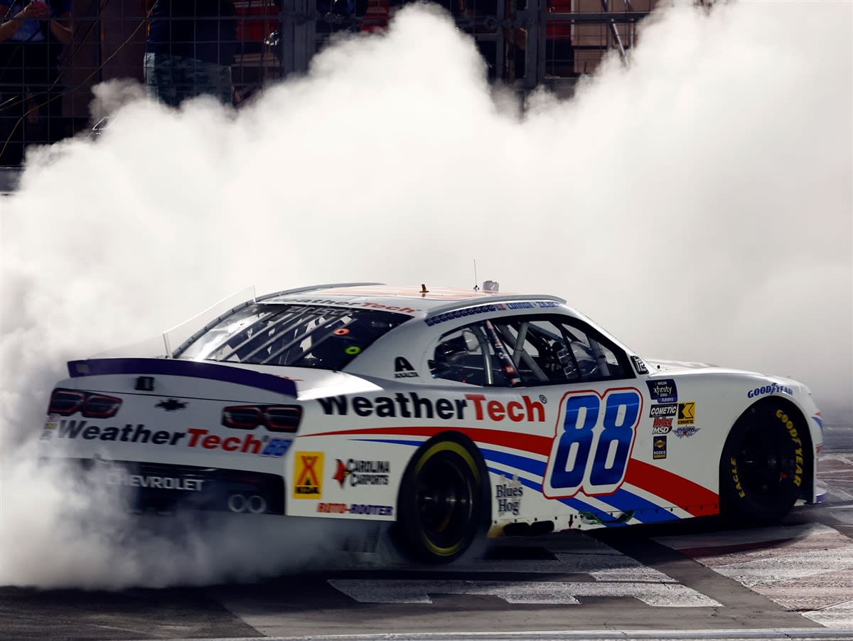 CONNOR ZILISCH 2025 WEATHERTECH ROVAL RACED WIN 1:24 COLOR CHROME ARC DIECAST